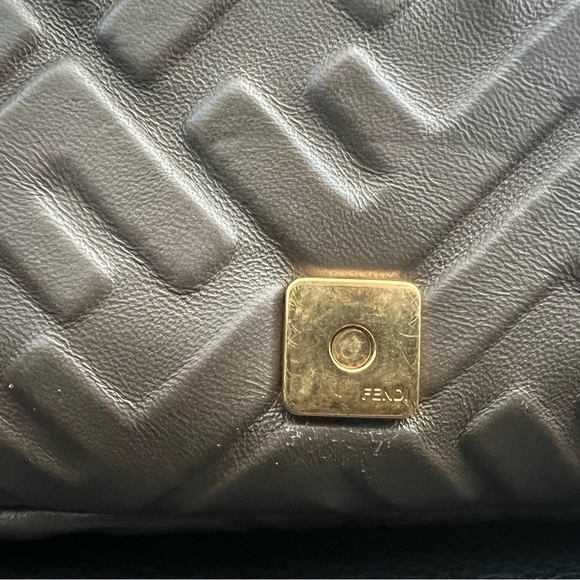 Authentic Fendi mini baguette - Picture 7 of 13